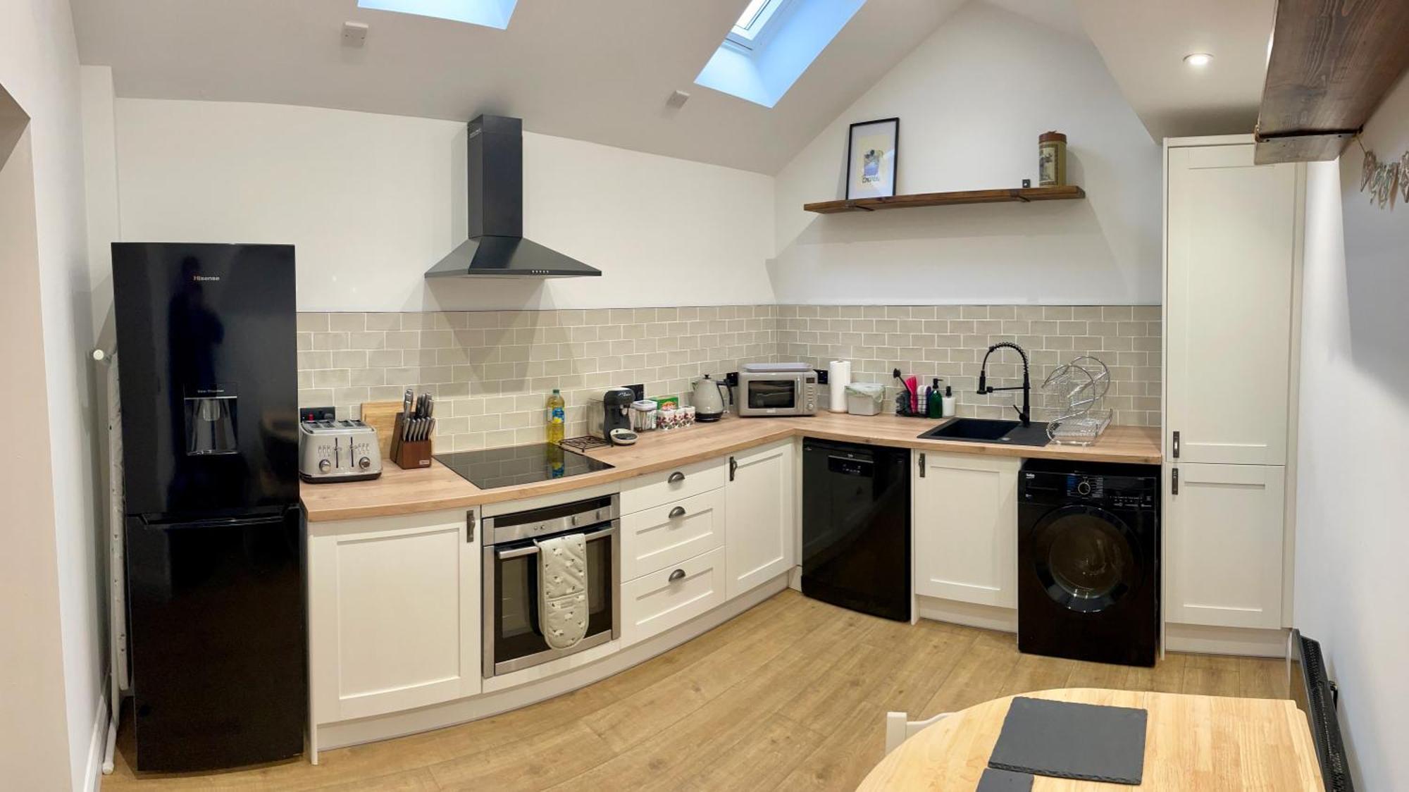 Blackberry Cottage คาร์ดิฟฟ์ ภายนอก รูปภาพ